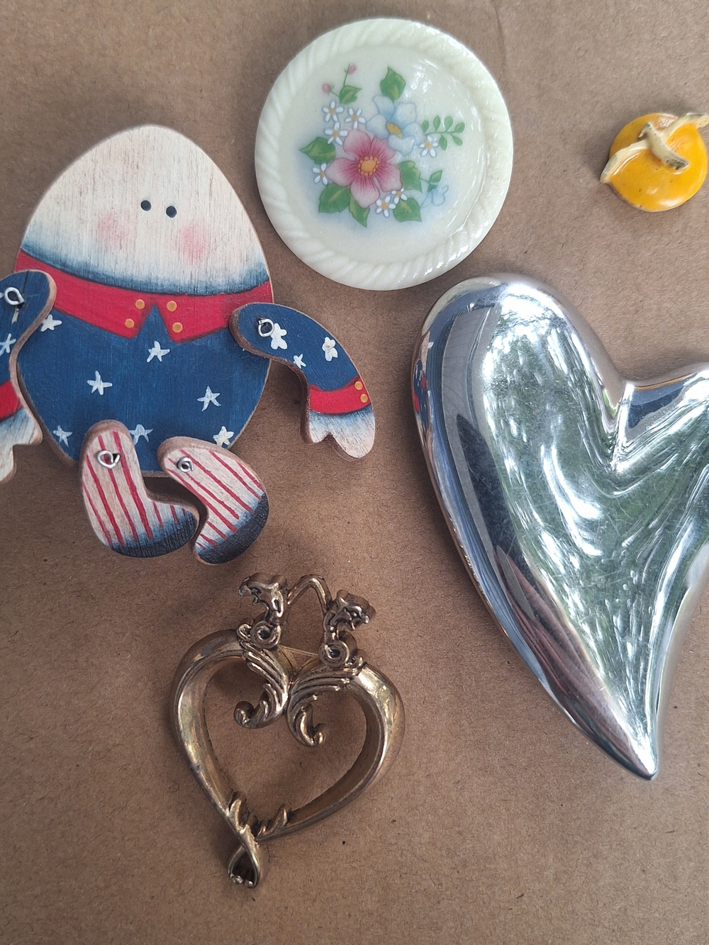 Silver Heart Decorative Accent — Shiny Brooch Heart. All Brooches.